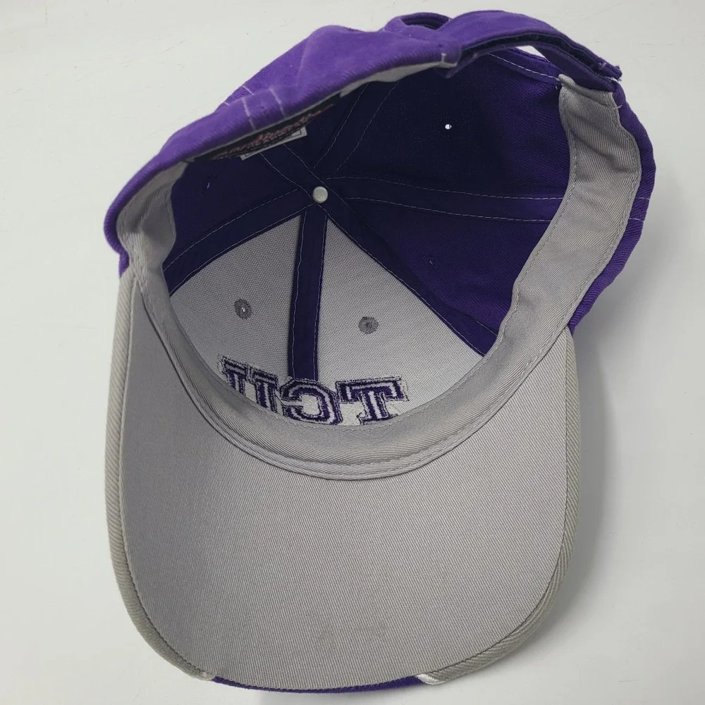 TCU Horned Frogs Hat Adjustable Captivating Headwear Gray Purple NCAA University